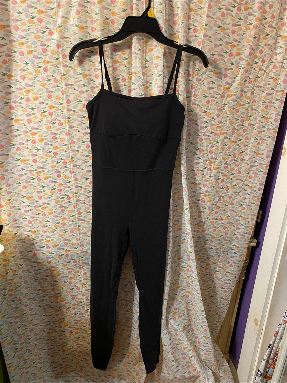 Classic Black Slim Spaghetti-Strap Jumpsuit with Open Back